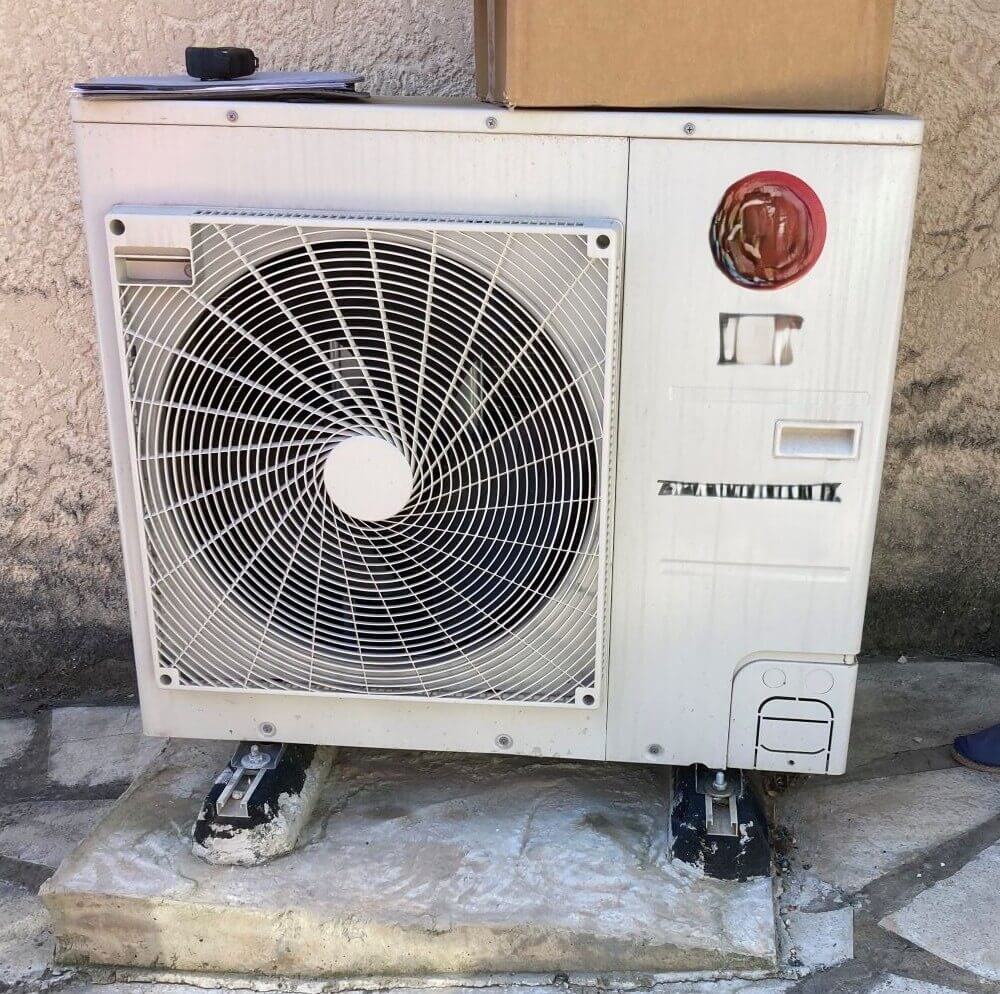 Installation de pompe à chaleur avec radiateurs